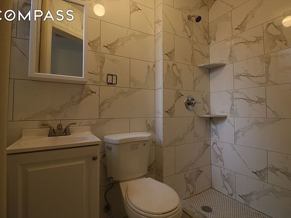 3rd image of 803 Hart St #7A