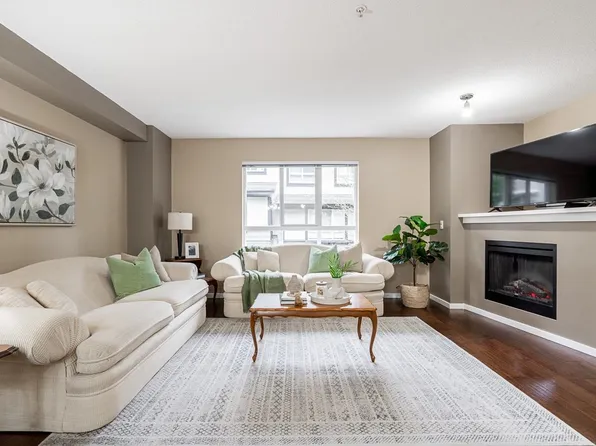 6747 203rd St #120, Langley, BC V2Y 3B5