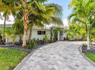 2200 SE 9th Street, Pompano Beach, FL 33062