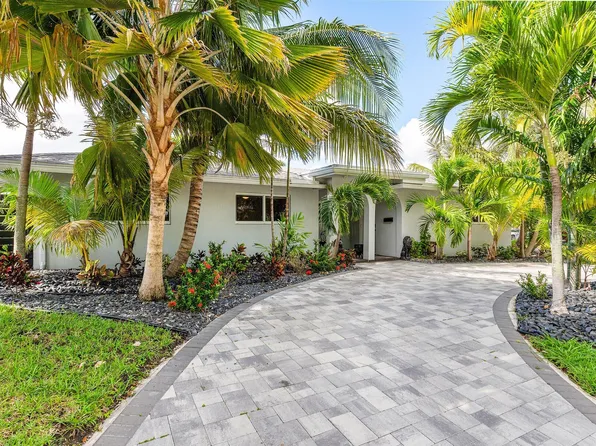 2200 SE 9th Street, Pompano Beach, FL 33062