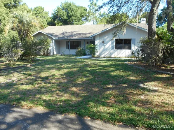 4 Chinkapin Ct, Homosassa, FL 34446