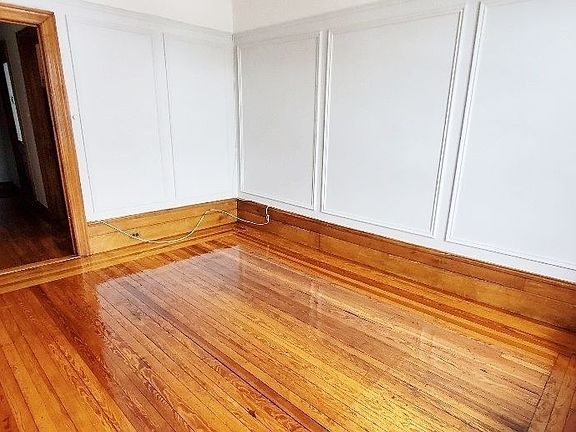 3rd image of 37-29 28th St #12F
