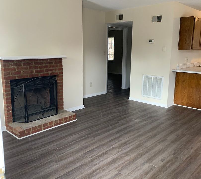 2nd image of 6120 Spice Ridge Ln Unit A-b