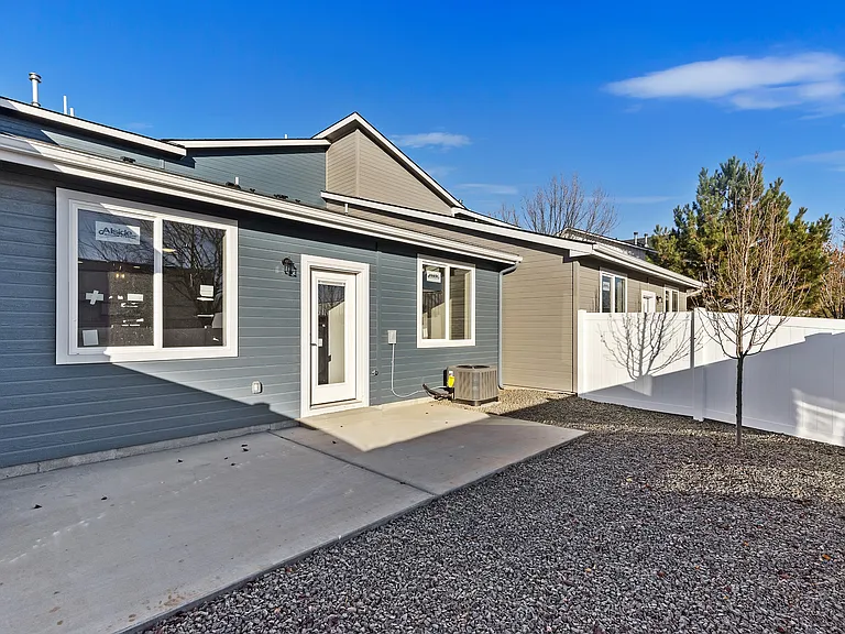 6330 W Tierra Ln — Photo 30
