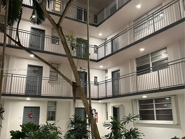 680 NE 64th St APT A415, Miami, FL 33138