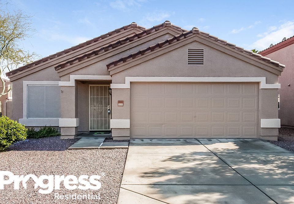 1st image of 803 S Chatsworth