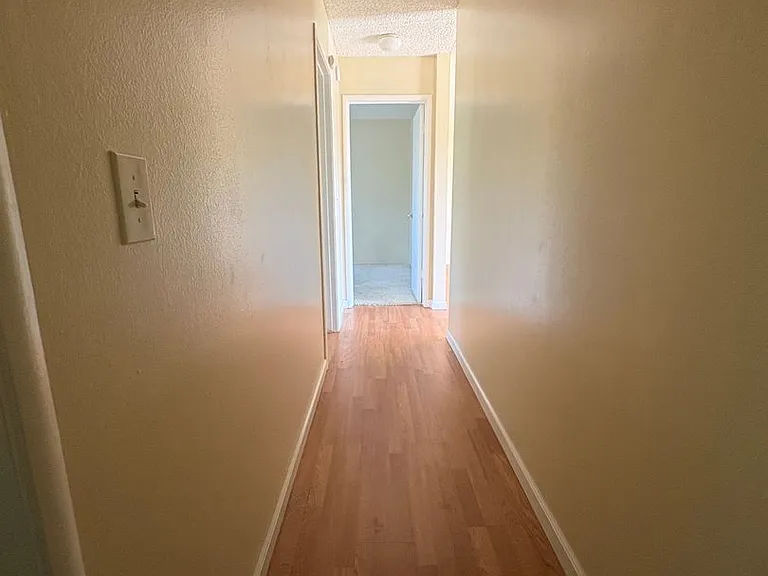 536 Forbes Ave — Photo 19