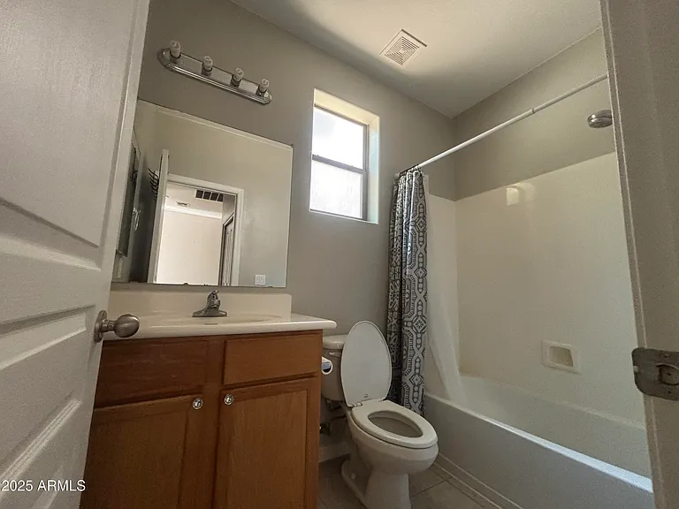 3942 E Claxton Ave — Photo 18
