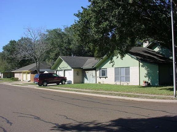2nd image of 101 Richmond Dr