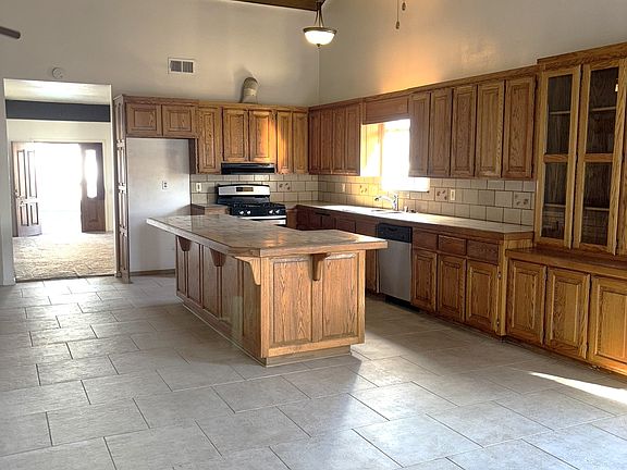 4th image of 13996 Driftwood Dr