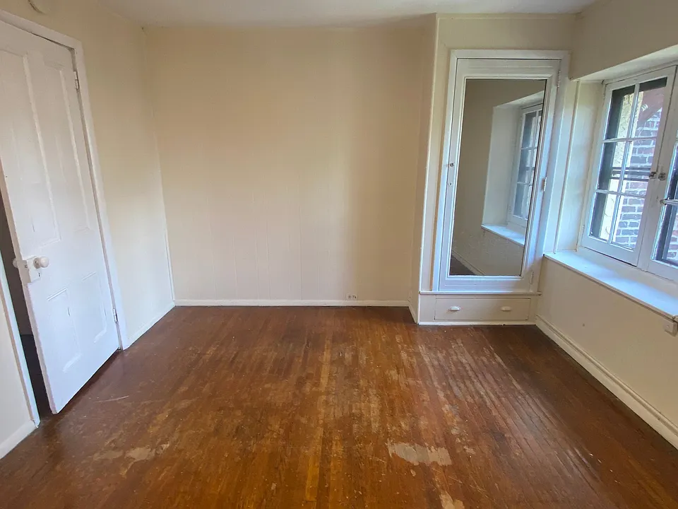 4420 Osage Ave #3R