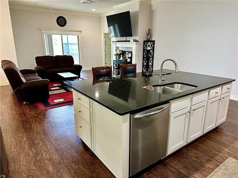 4400 SW Layton Rd — Photo 9