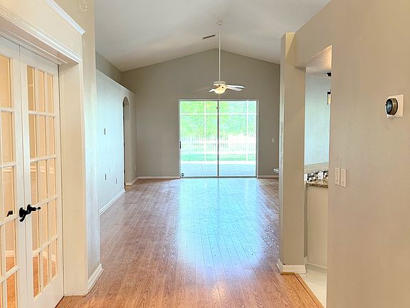 5th image of 10478 Lucaya Dr