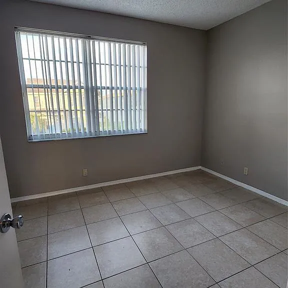51 Whitehead Cir #51 — Photo 14