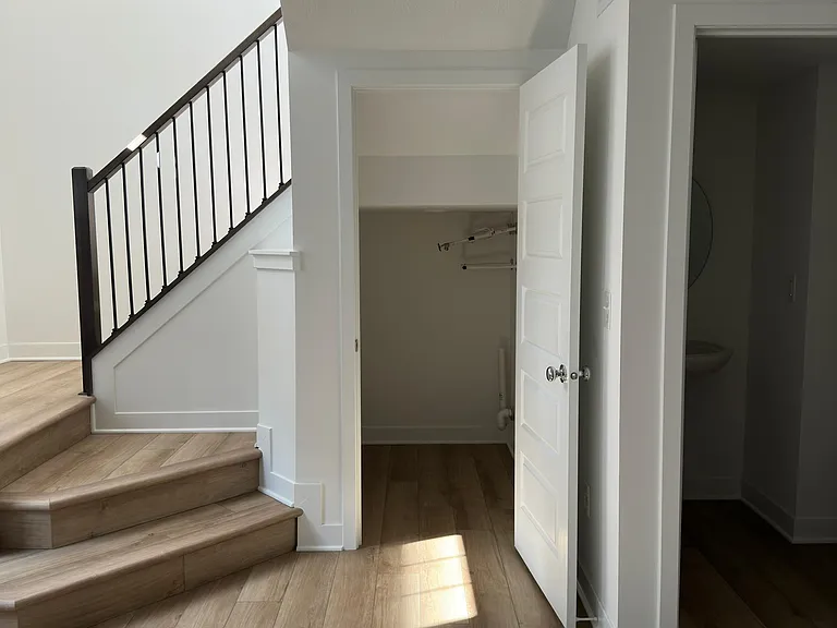 9321 Benton Dr — Photo 3
