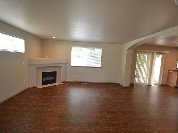 2nd image of 12605 120th Ave E