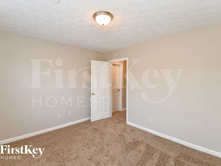 74 Mattie Ln — Photo 10