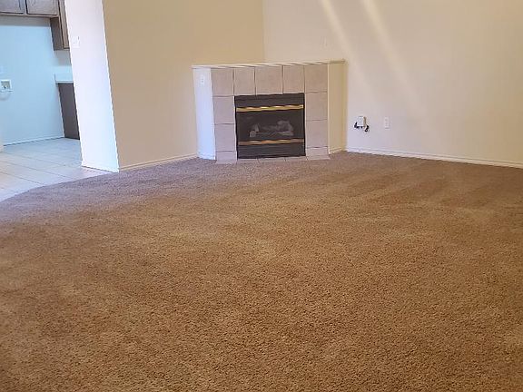 4th image of 5826 96th St Unit B