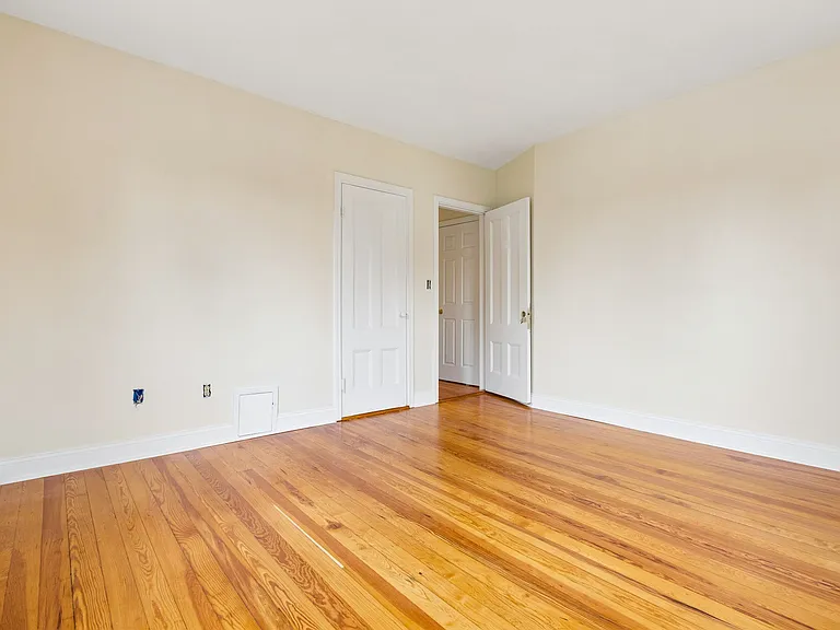 46 Beaver St #46 — Photo 18