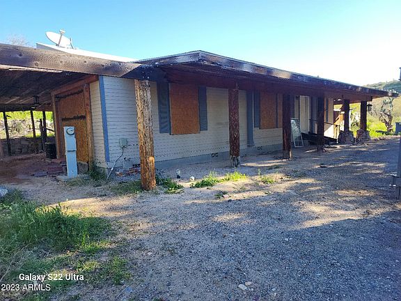 5th image of 33120 S Edwards Ln