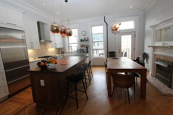 Rented by H.P. Greenfield Real Estate | media 9