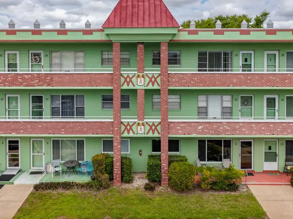 2358 Ecuadorian Way APT 56, Clearwater, FL 33763
