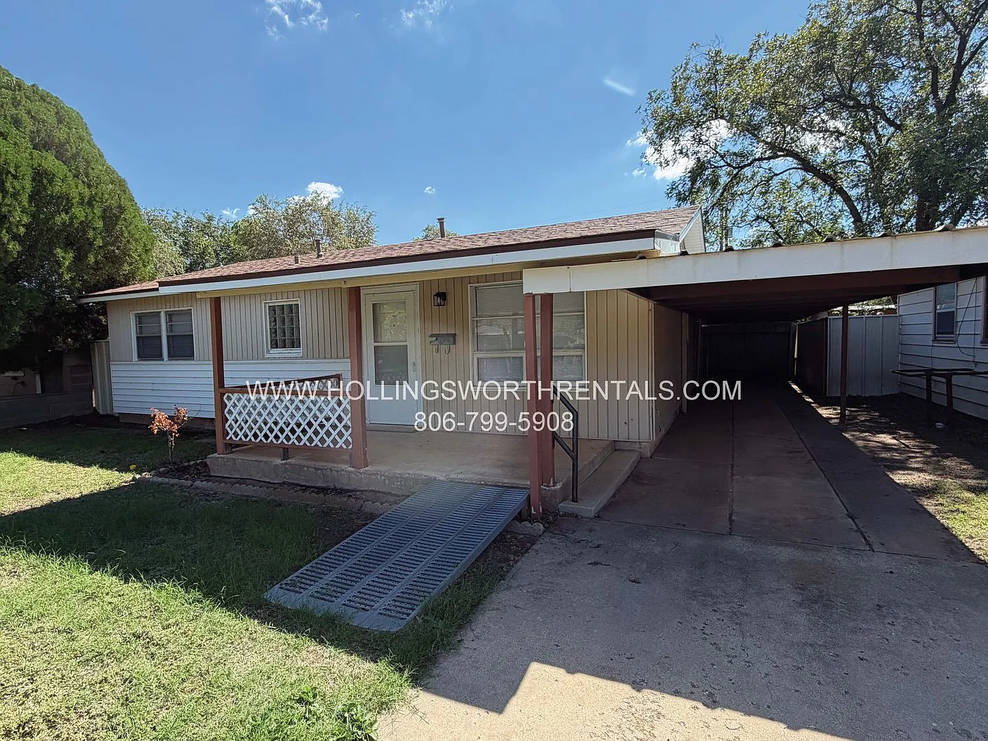 3 Bedroom, 1 bath House centrally located — Photo 2