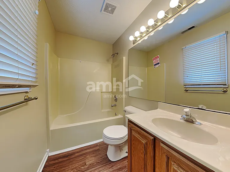 912 Marcia Dr — Photo 11