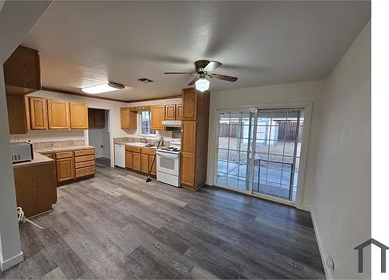 7101 Chandler Dr