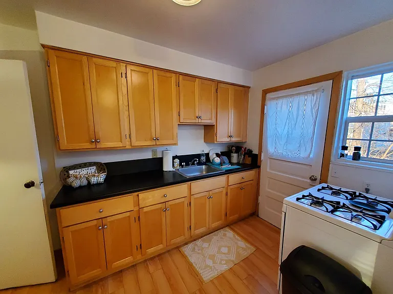 Campus Townhomes — Photo 31