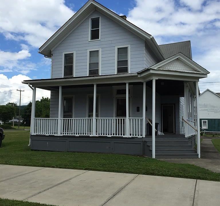 1st image of 808 N Main St