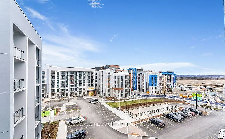 460 Gordon Krantz Ave #511