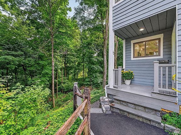 2nd image of 13 Timber Ridge