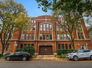 3100 N Kenmore Ave #3G, Chicago, IL 60657