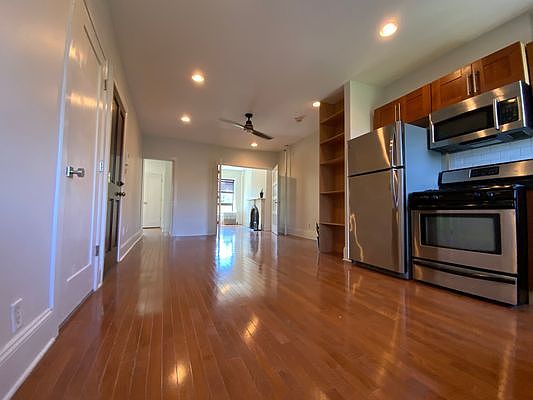 1st image of 207 Prospect Ave #2
