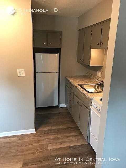 2nd image of 2125 Indianola Ave APT D1