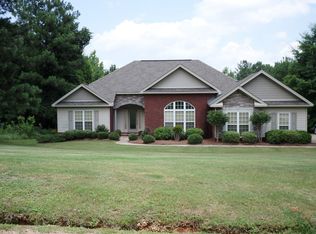 2480 Tanglewood Dr, Millbrook, AL 36054