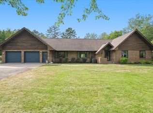 16 Heron Pl, Superior, WI 54880