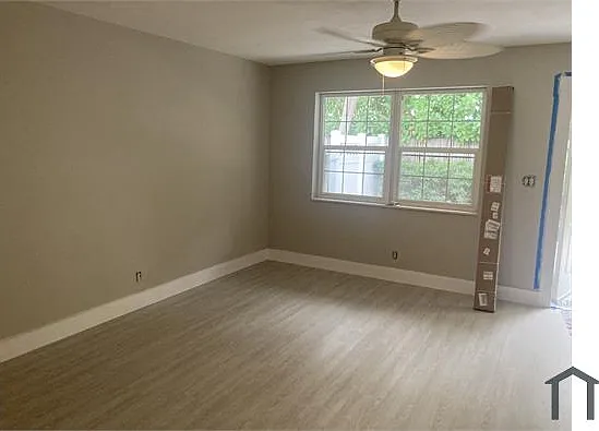 2 bed, 900 sqft, $2,226 — Photo 3