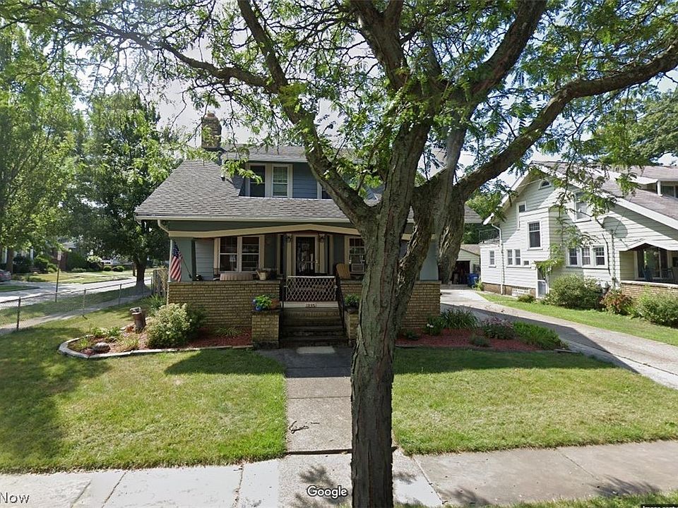 1st image of 1592 Larchmont Ave
