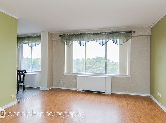 5th image of 6933 N Kedzie Ave APT 514