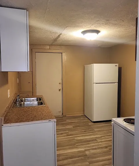 Eat in Kitchen
