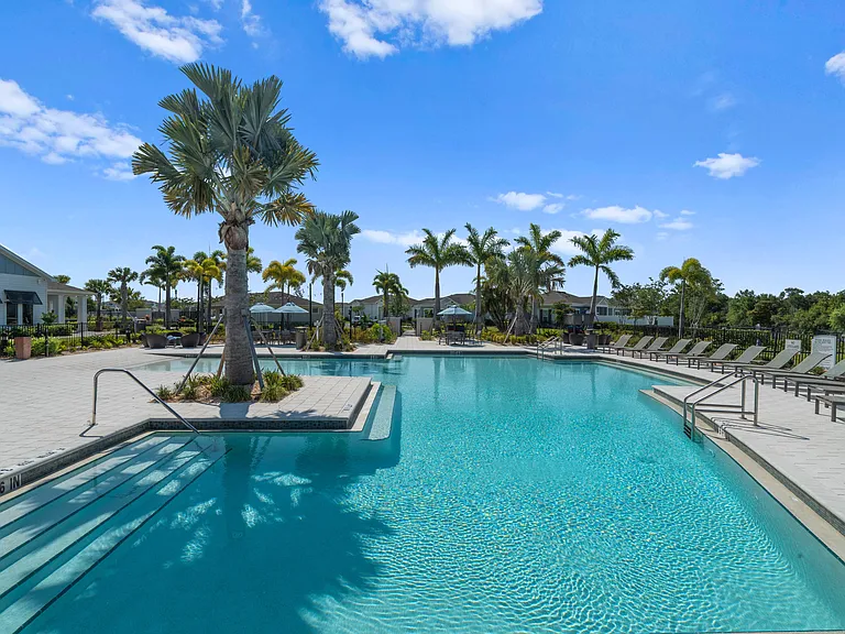 Artesia at Lakewood Ranch — Photo 43