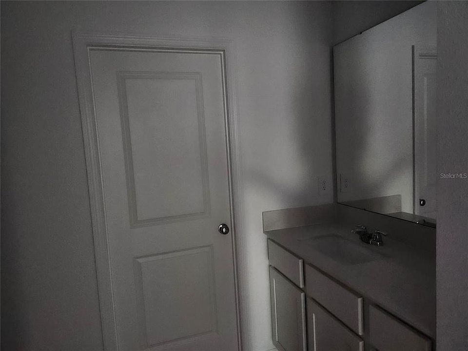 1st image of 2704 Lookout Rdg