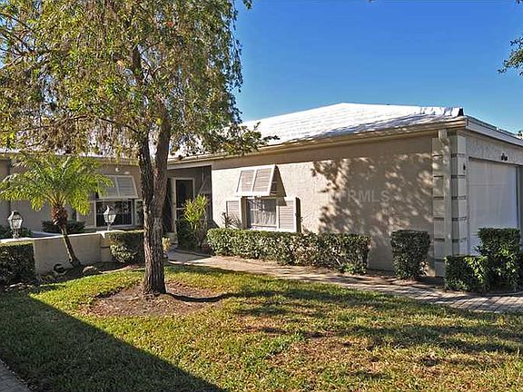 3rd image of 3110 Ringwood Mdw #34