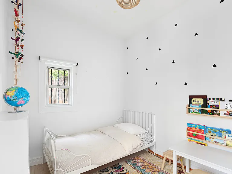 50 Clay St #1 — Photo 9