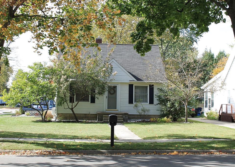 1st image of 3301 Dartmouth Dr