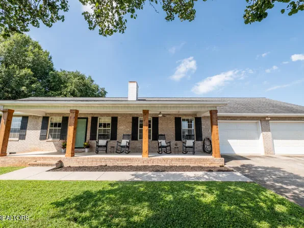 409 Hiddenbrook Ln, Maryville, TN 37804