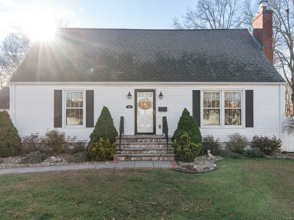 239 Beacon Street, Newington, CT 06111