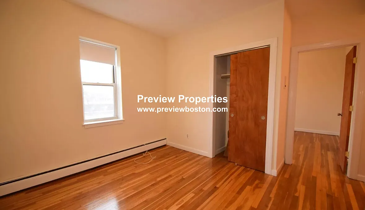 1 bed, 1.0 bath, $2,100 — Photo 4